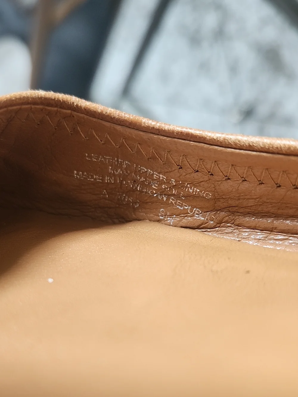 Tory Burch Tan Reva Flats Sz8